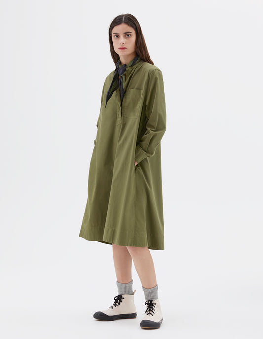 MHL. COLLARLESS SWING DRESS | WASHED COTTON POPLIN | KHAKI GREEN