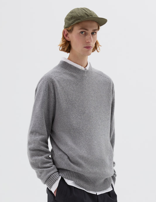 SEAMLESS CREW NECK | CASHMERE COTTON | HEATHER GREY