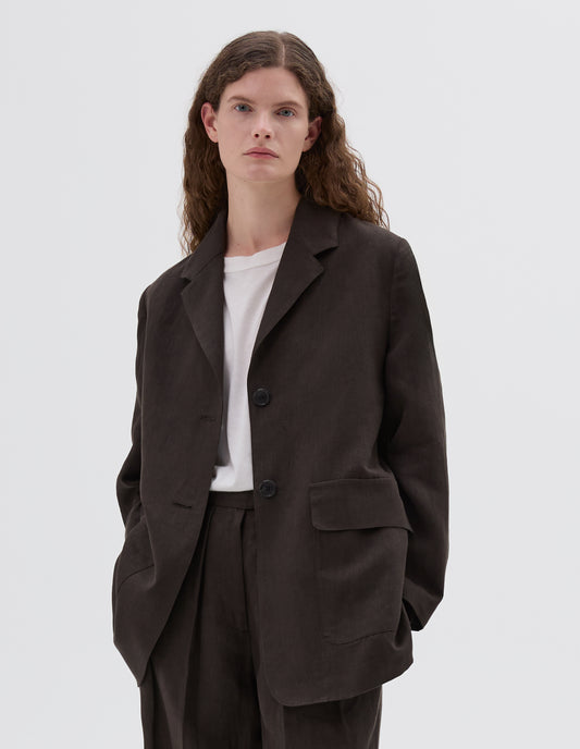 PATCH POCKET BLAZER | COMPACT LINEN | DARK BROWN