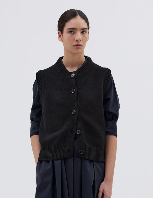 KNITTED GILET | MERINO CASHMERE | BLACK